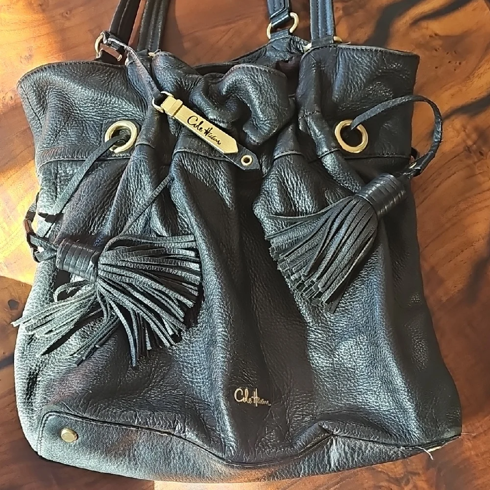 Cole Haan🔥 Black Large Pebbled Leather Shoulder HandBag Tote Tassels Cinch Top